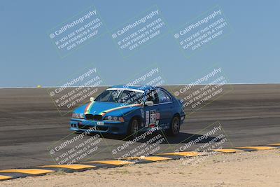 media/Oct-15-2023-Lucky Dog Racing Chuckwalla (Sun) [[f659570f60]]/2nd Stint Bowl/
